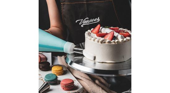 A forgatható tortaállvány előnyei