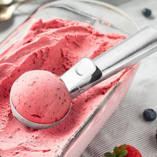 Rozsdamentes fagyikanál 18, 5*5 cm