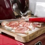 Kép 2/2 - Berkel fa-acél vágódeszka RED LINE 220/250-hez